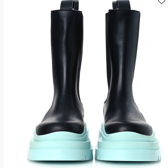 Bottega Veneta Black and Aqua Platform Boots - Picture 6 of 9